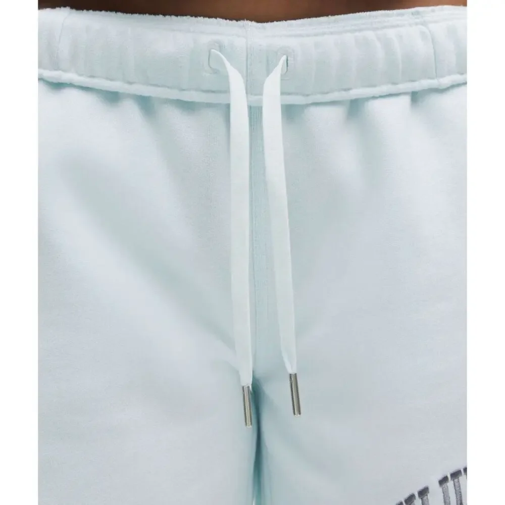 NWT Lululemon Scuba‎ Mid-Rise Oversized Short 7